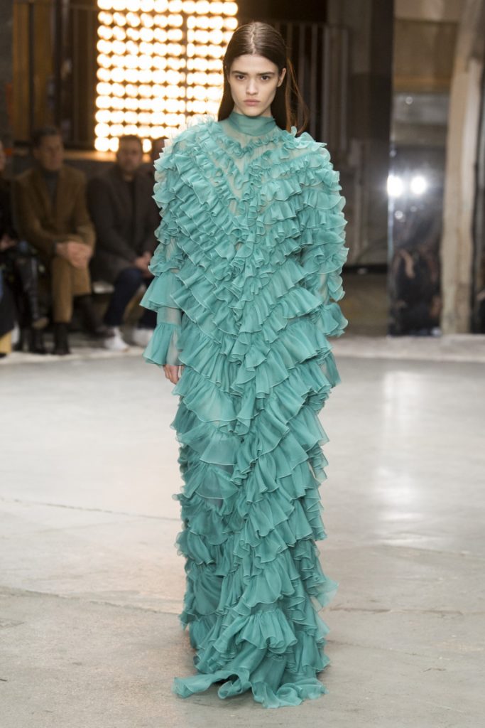 Giambattista Valli Paris Fashion Week Fall-Winter 18-19